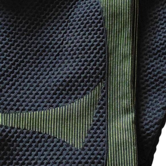 2pc Fitness Yoga Outfit Green and Black Sz Large - Picture 6 of 6